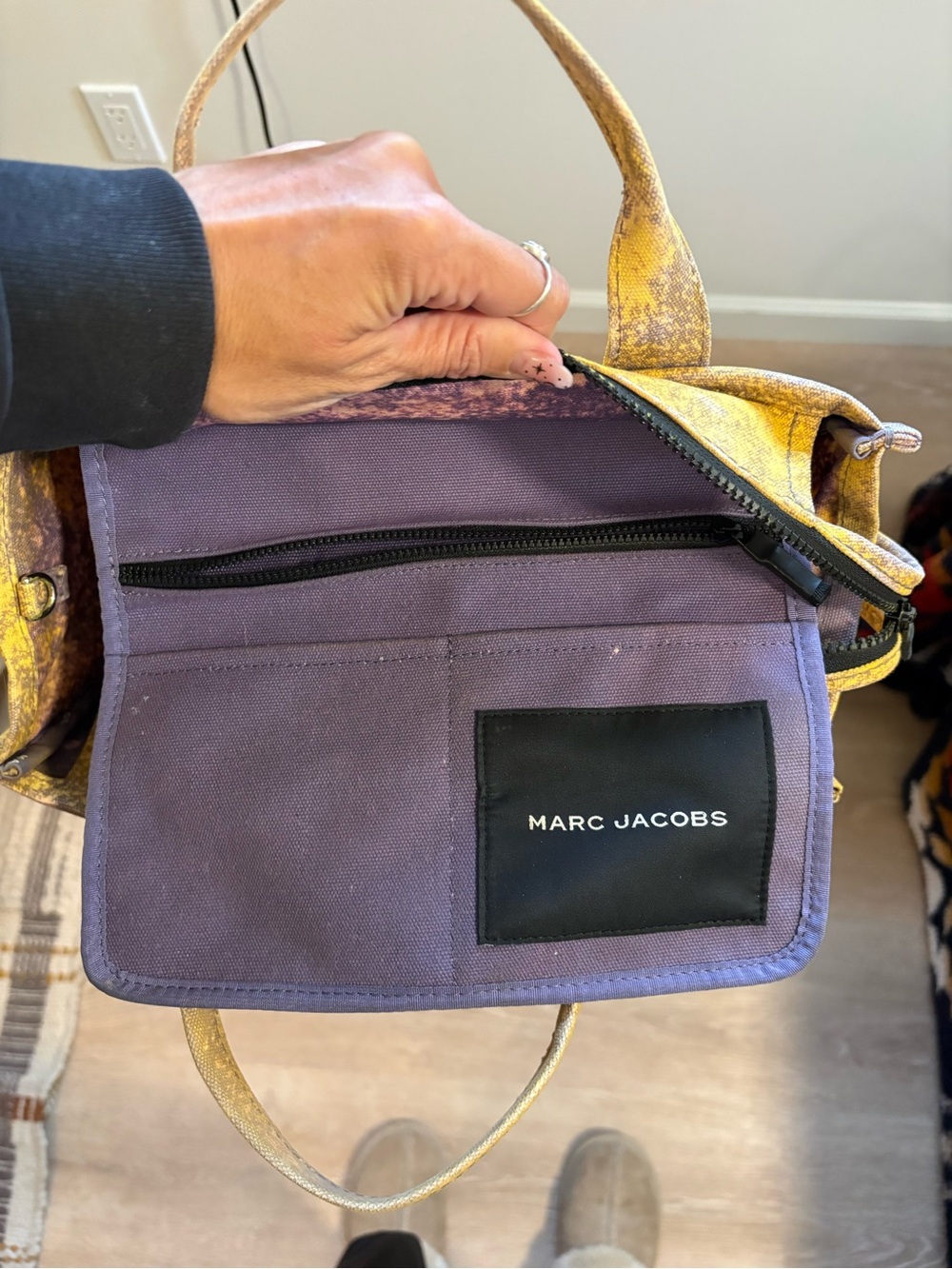 Medium Marc Jacobs “Sherbet Sunset” 🌅 The Tote Bag - Picture 9 of 11